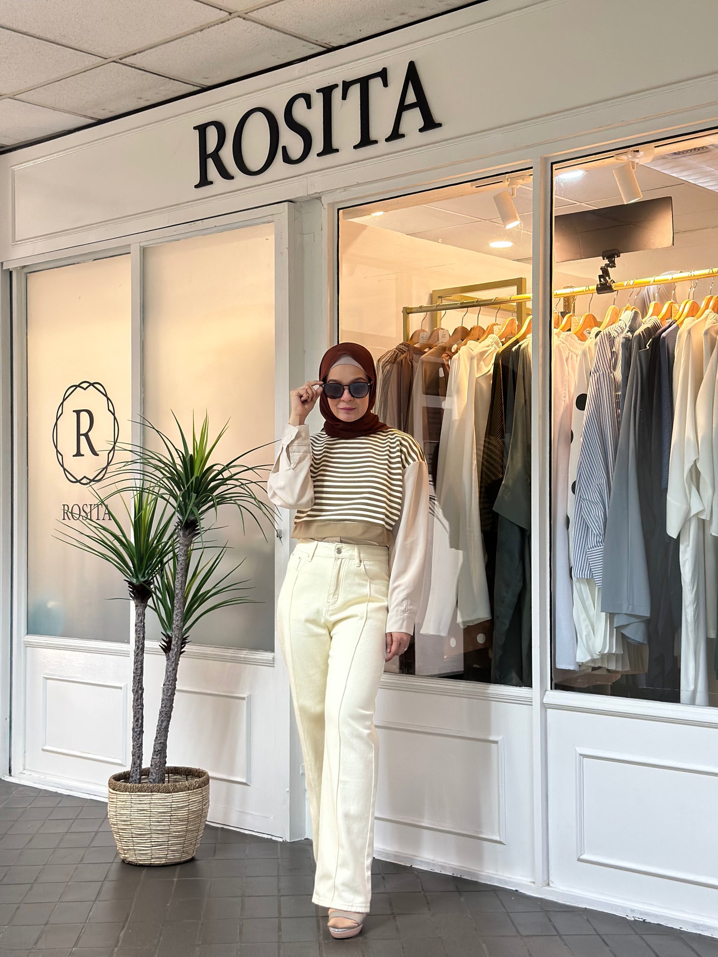 Sabine Top in Latte