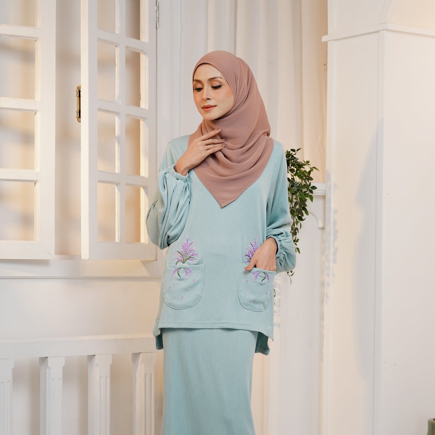 Aster Embroidery Baju Kurung Set in Tiffany (Ladies)
