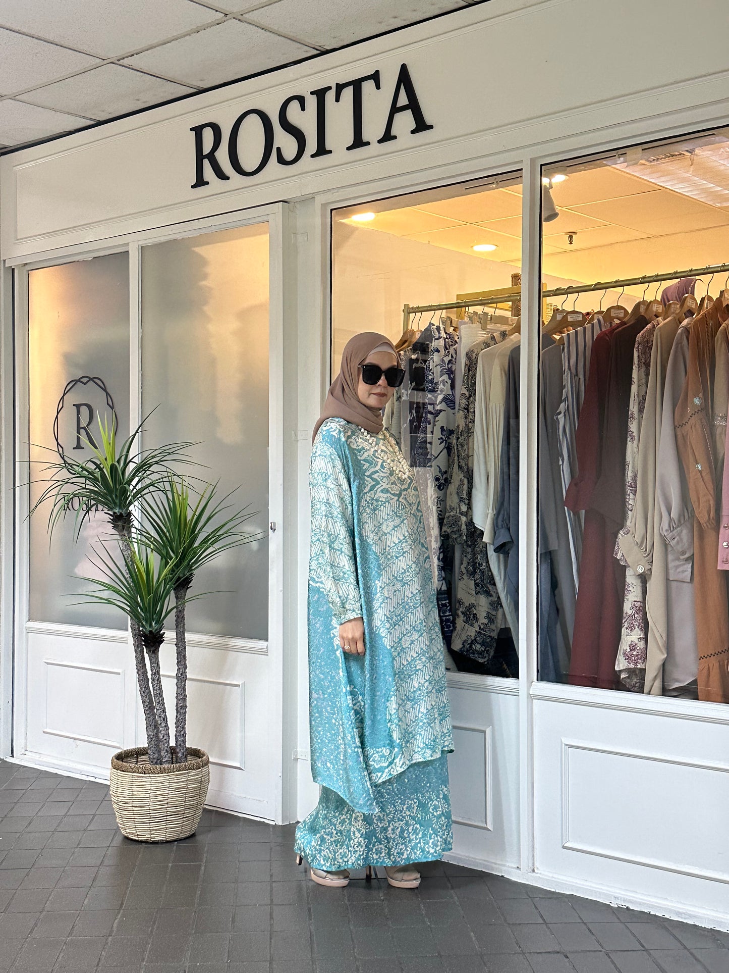 Amanda Batik Sutera Kurung Set in BK1 Turquoise (NEW!)