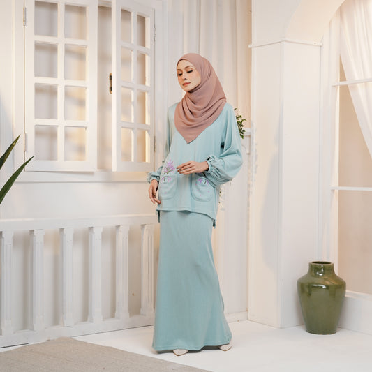 Aster Embroidery Baju Kurung Set in Tiffany (Ladies) (NEW!)