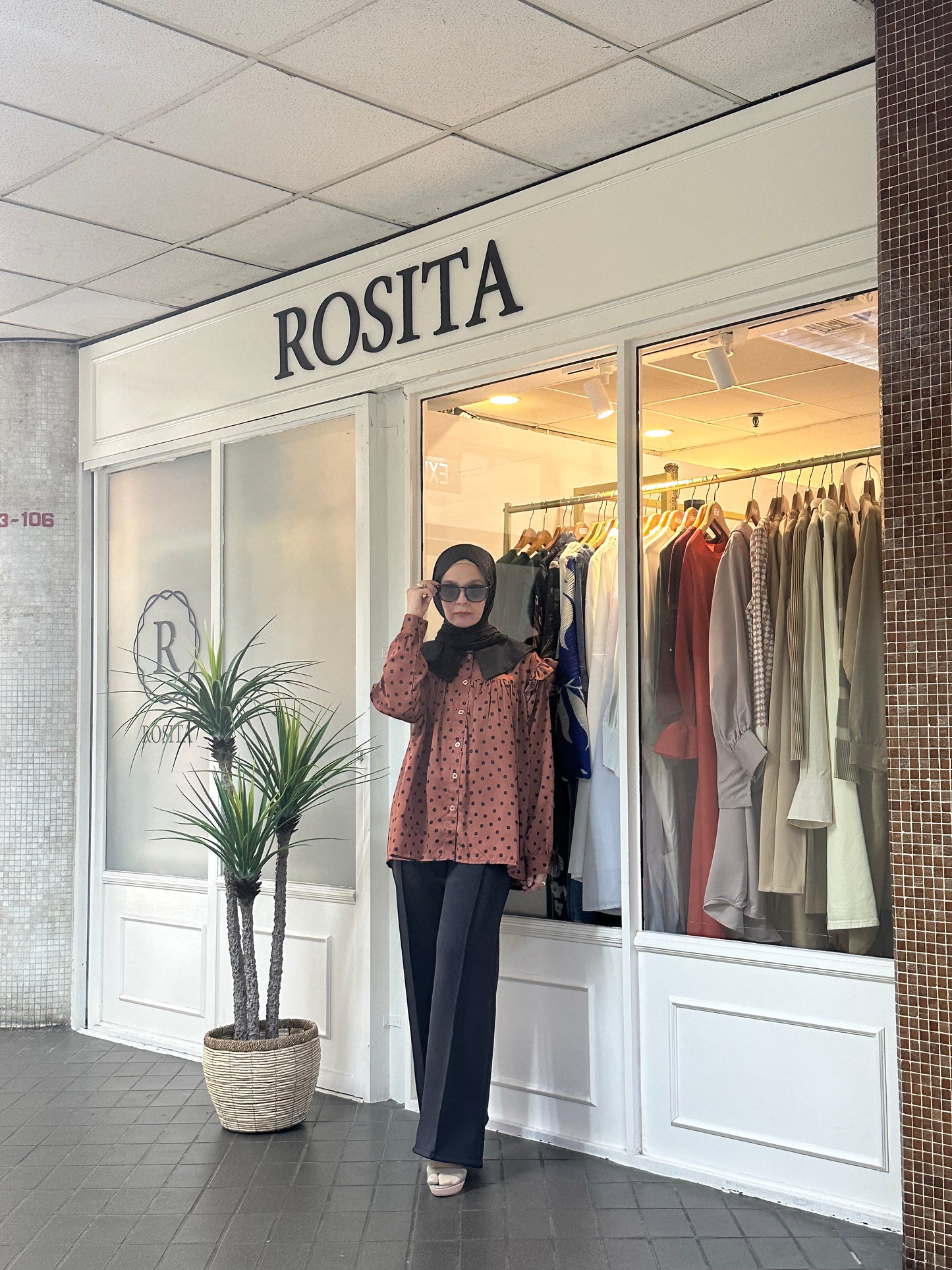 Mia Stretchable Palazzo Pants in Black