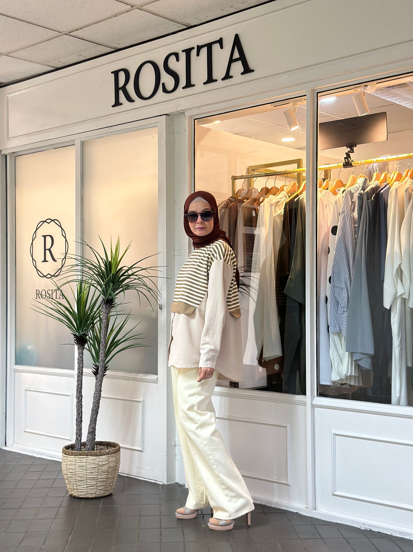 Sabine Top in Latte