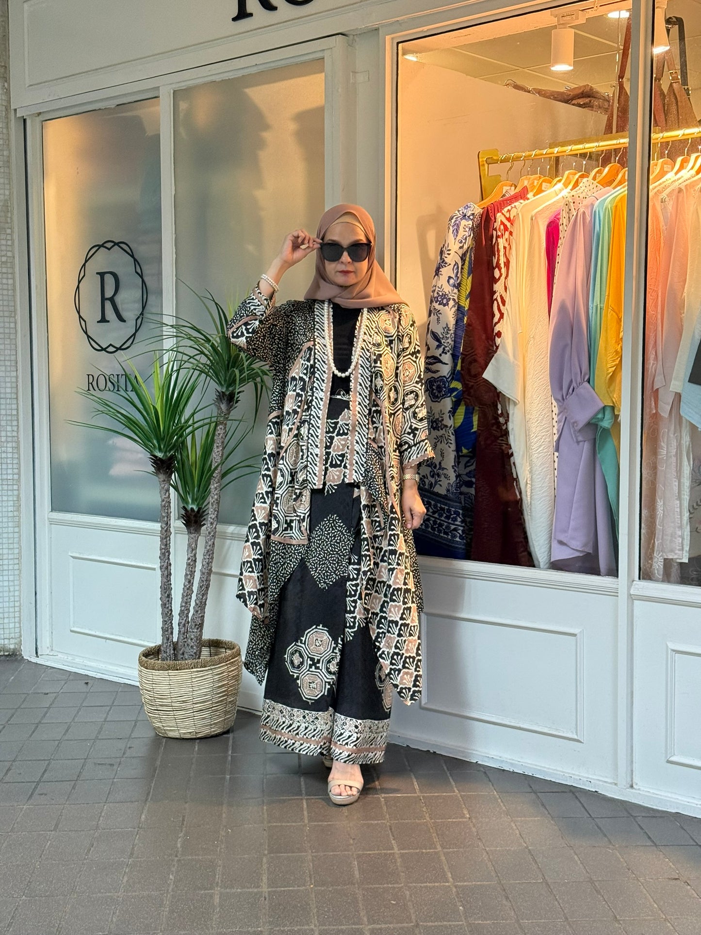 Sari Batik Outerwear Set in KK01 Black (NEW!)