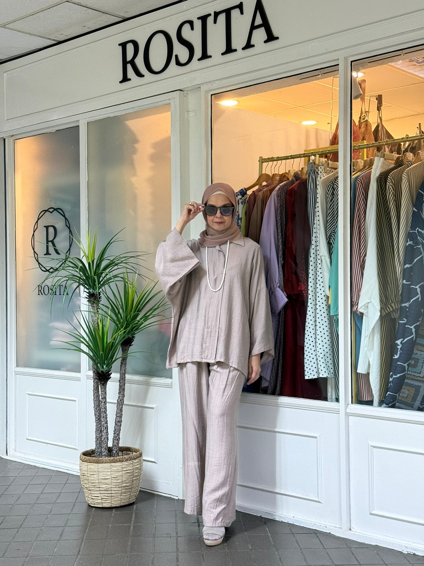 Raisa Pants Set in Taupe (NEW!)