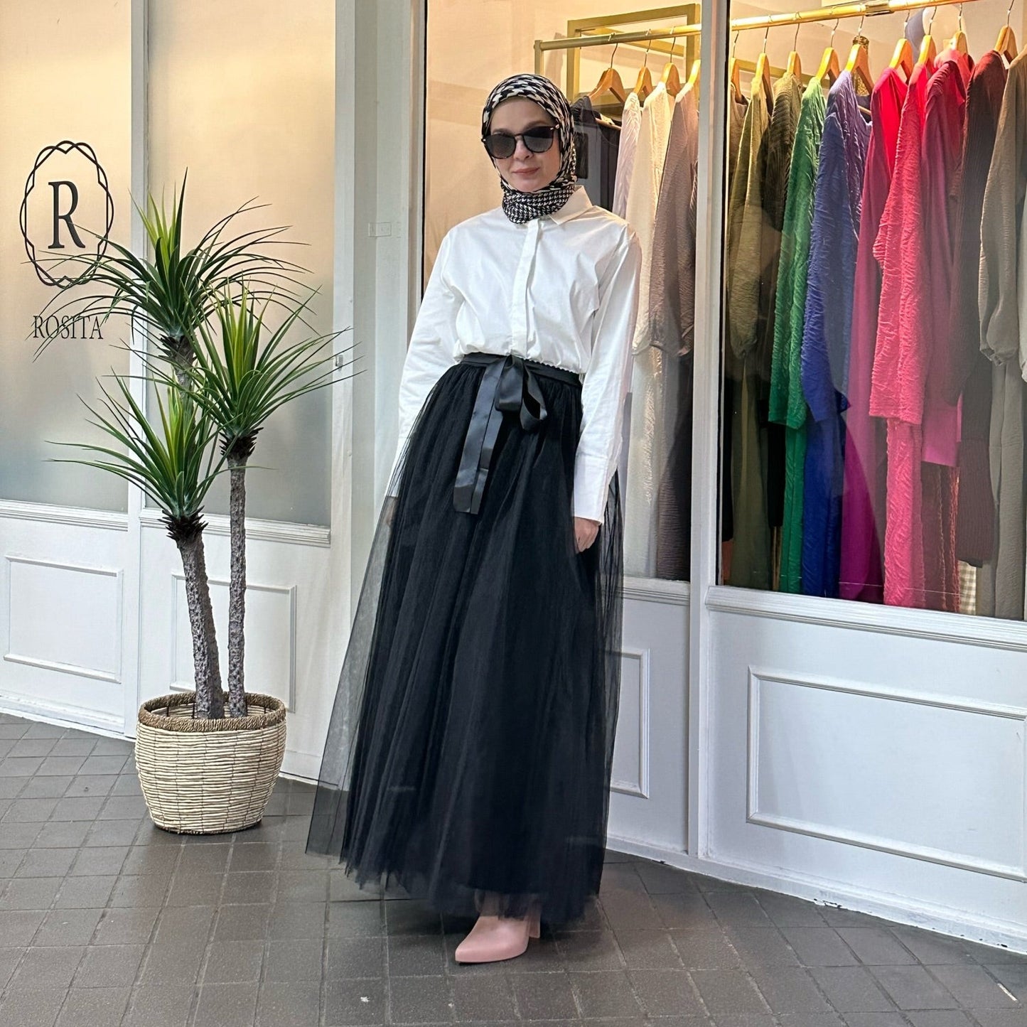 Lulu Tulle Skirt in Black