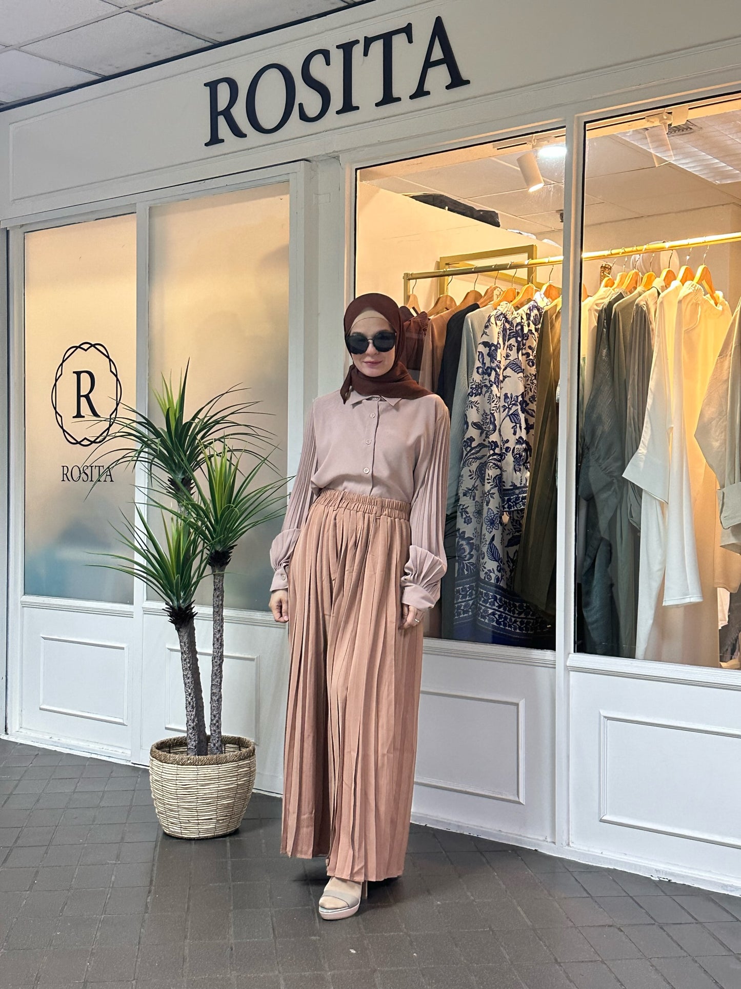 Iris Maxi Pleated Skirt in Nude