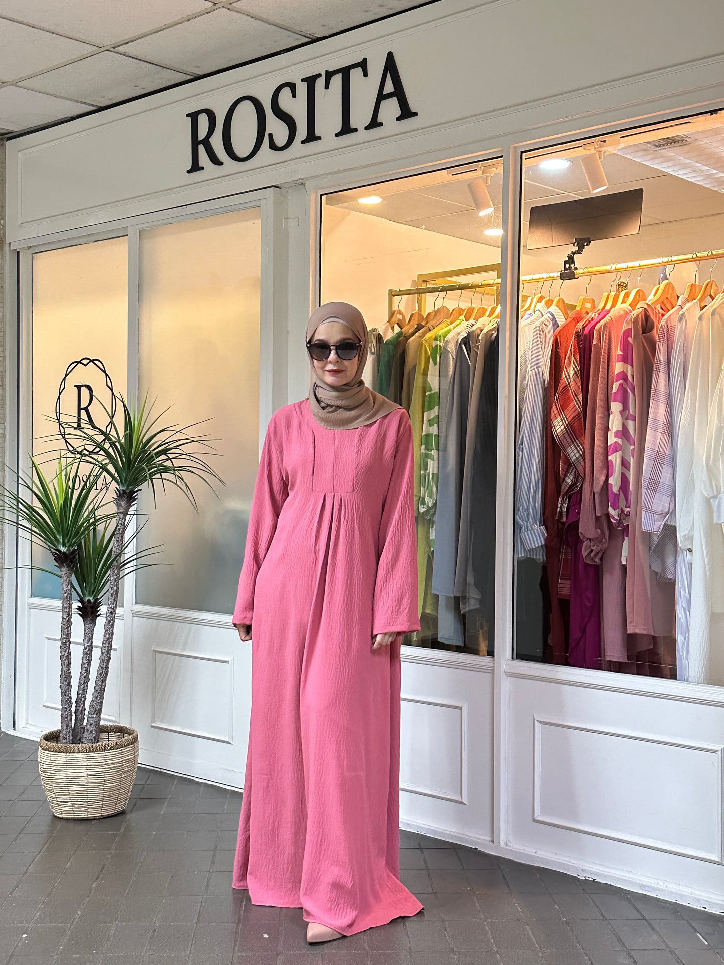 Zeana Dress in Salmon Pink