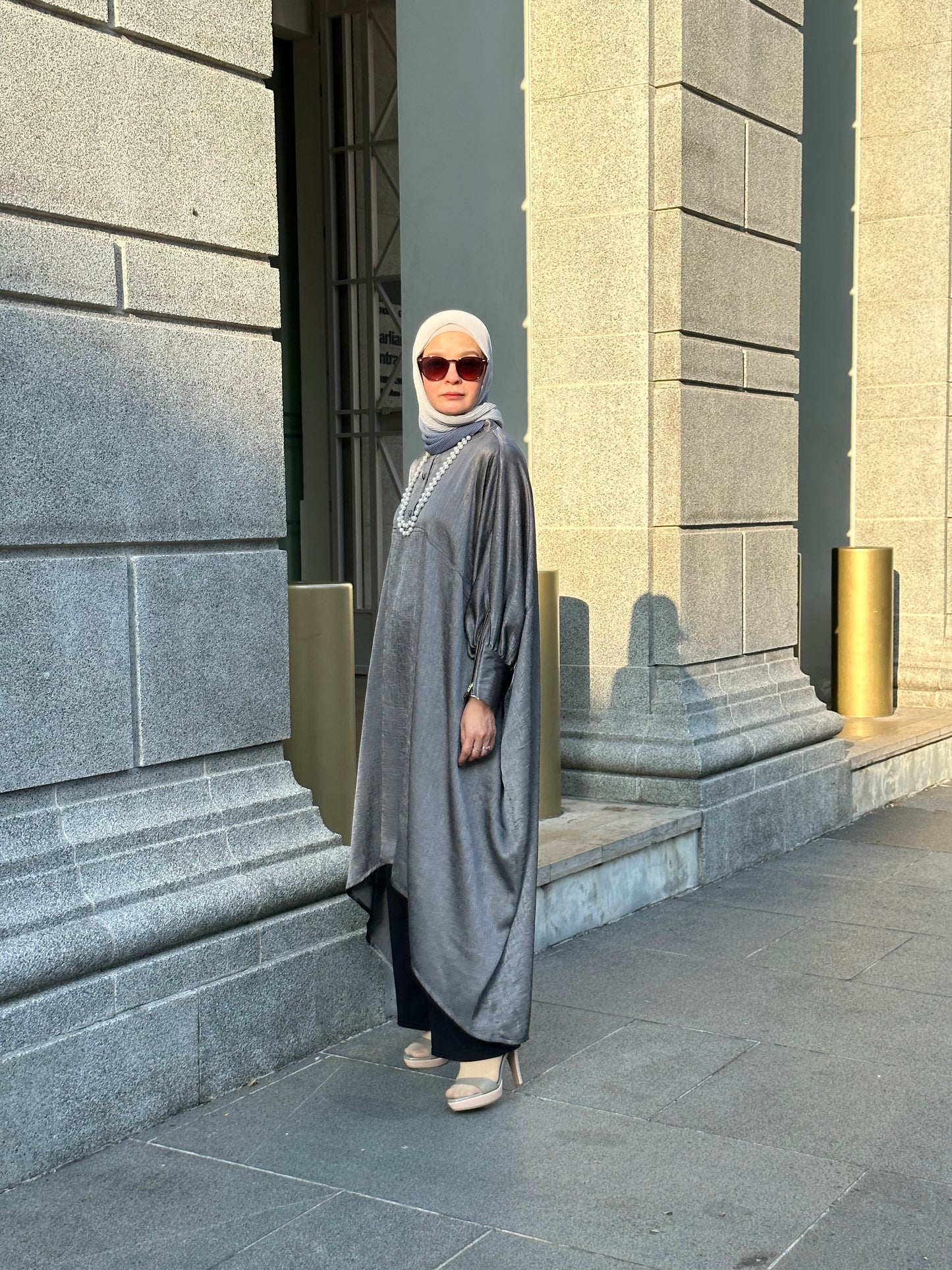 Bianca Hi-Lo Tunic in Graphite