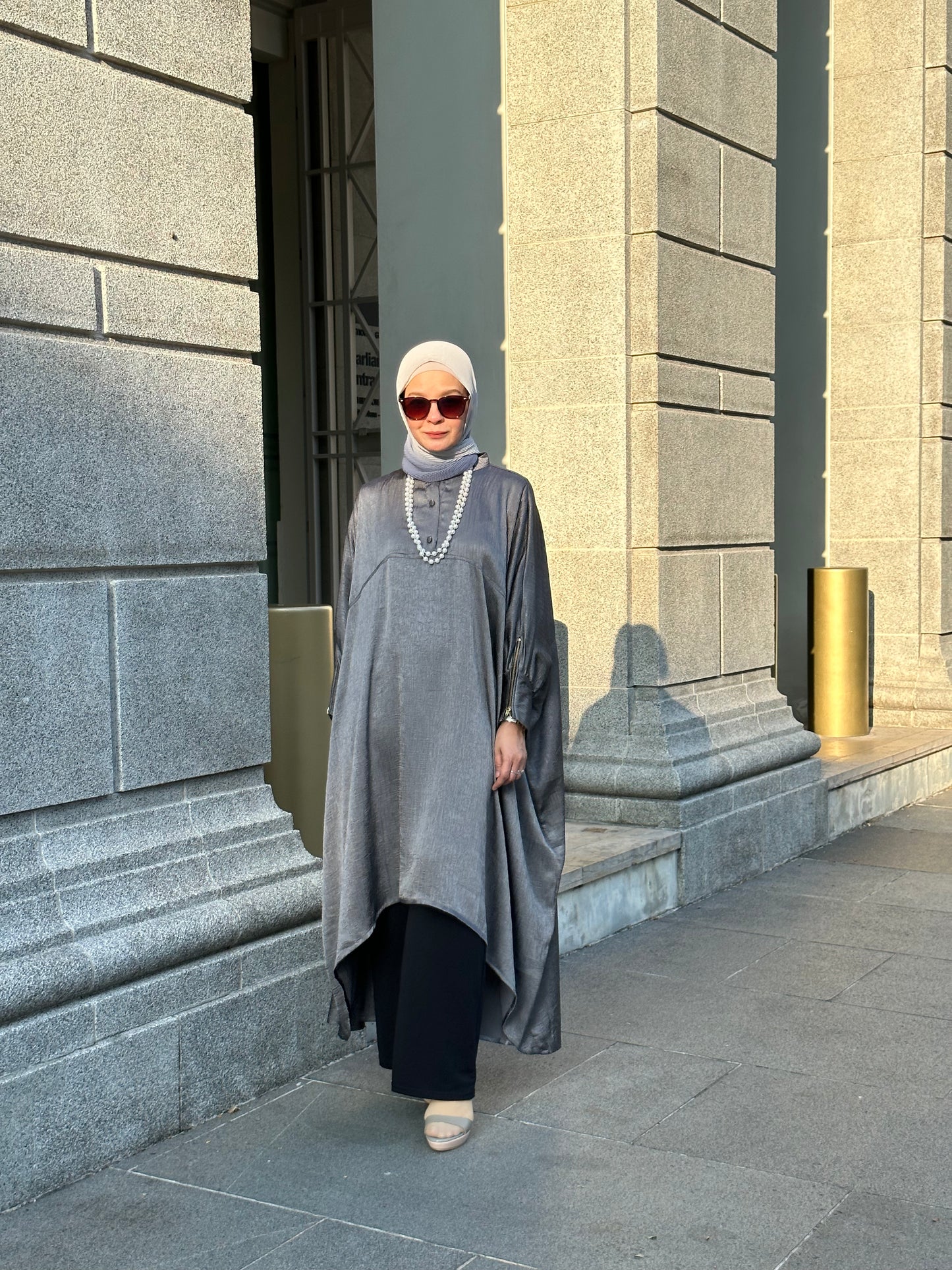 Bianca Hi-Lo Tunic in Graphite