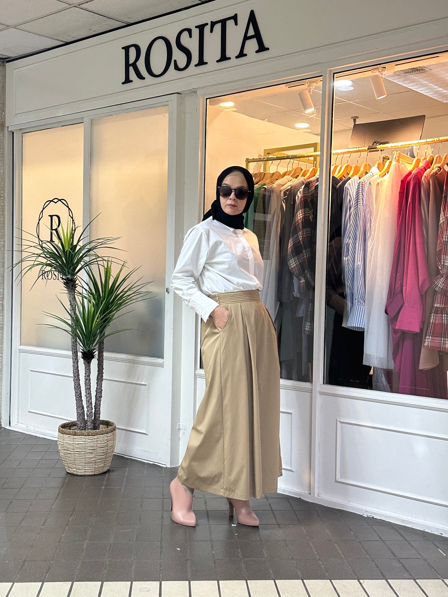Nina High-Waist Culottes in Camel (NEW!)