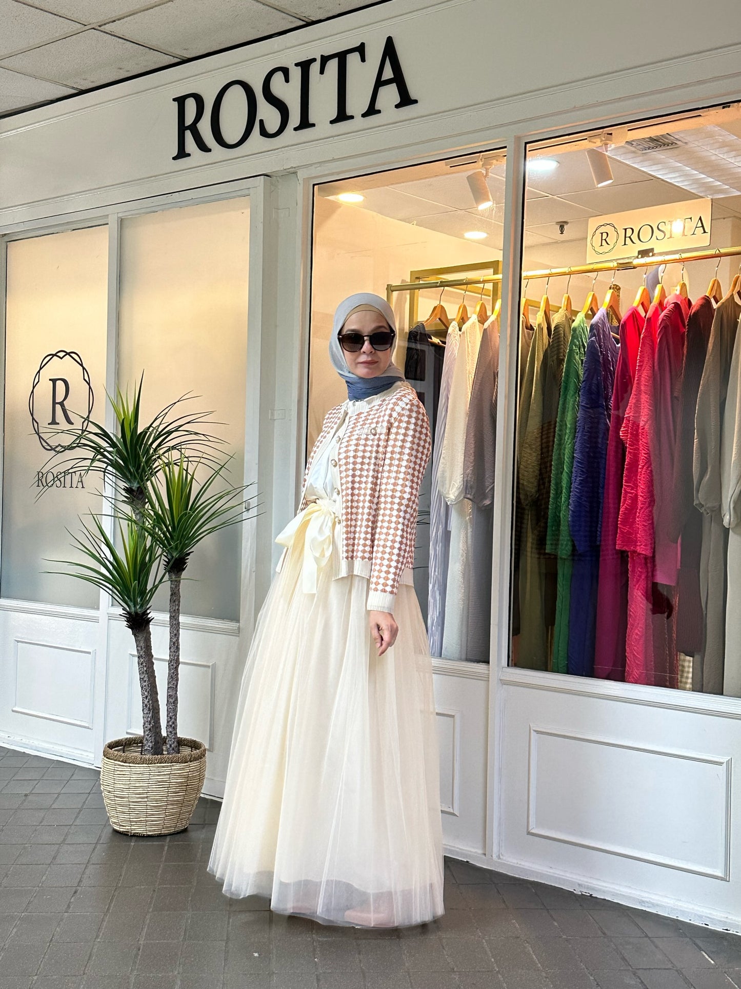 Lady Sylvie in Beige (NEW!)