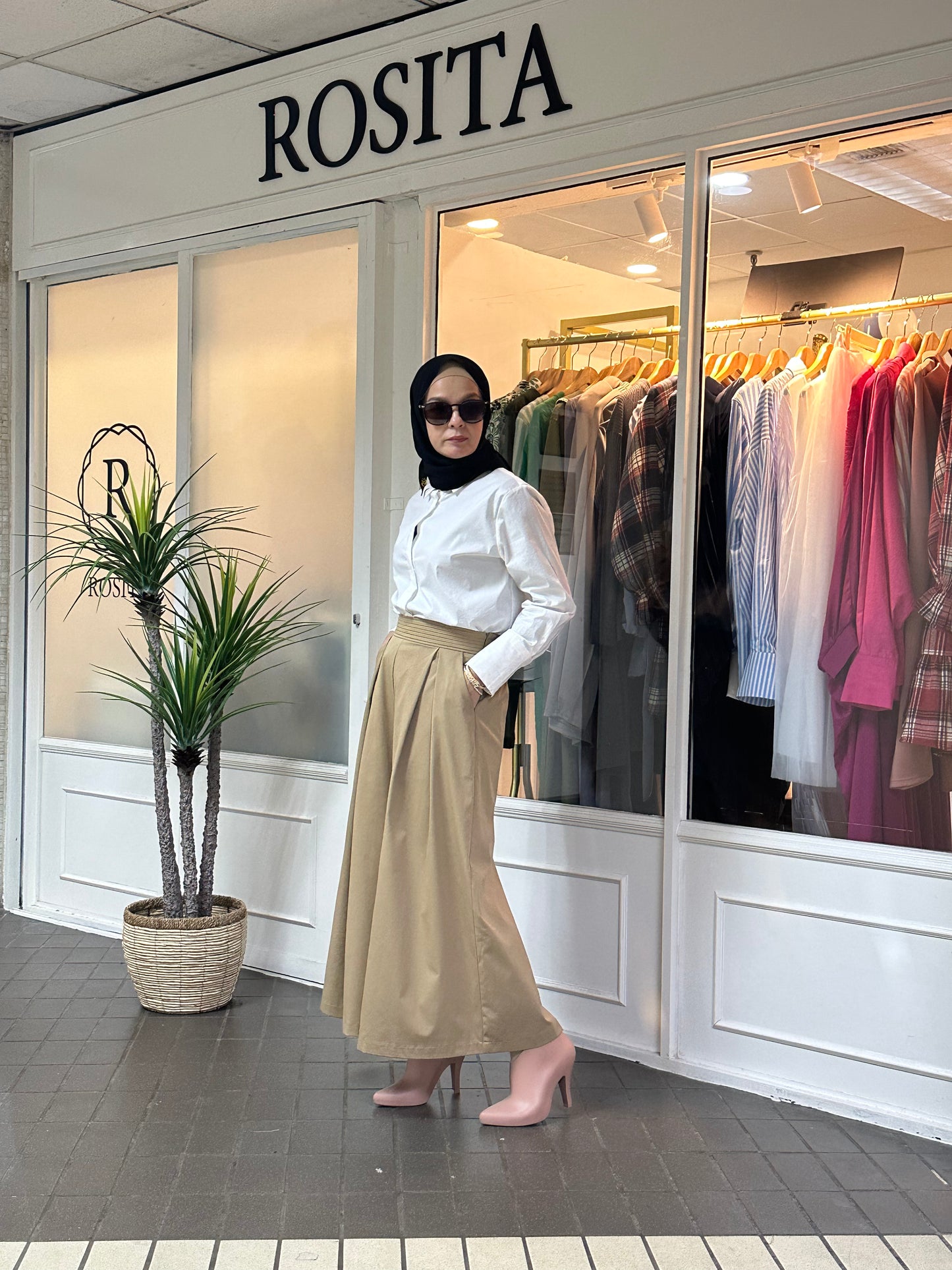 Nina High-Waist Culottes in Camel (NEW!)