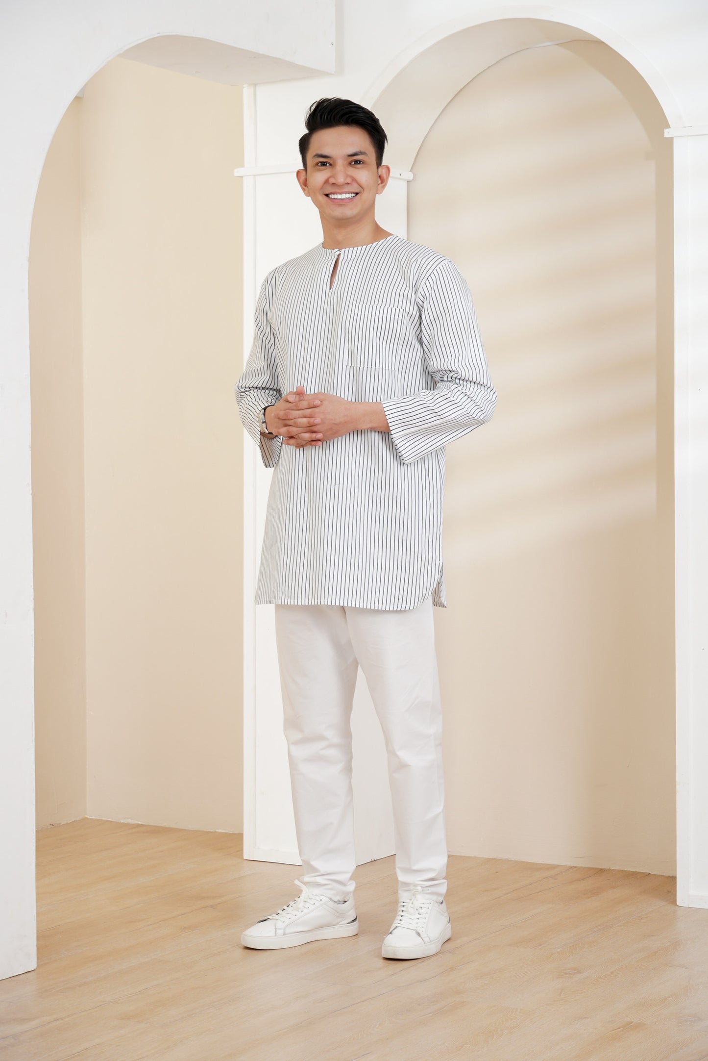 Men’s Harris Kurta 2.0 in White/Black Stripe (SALE!)