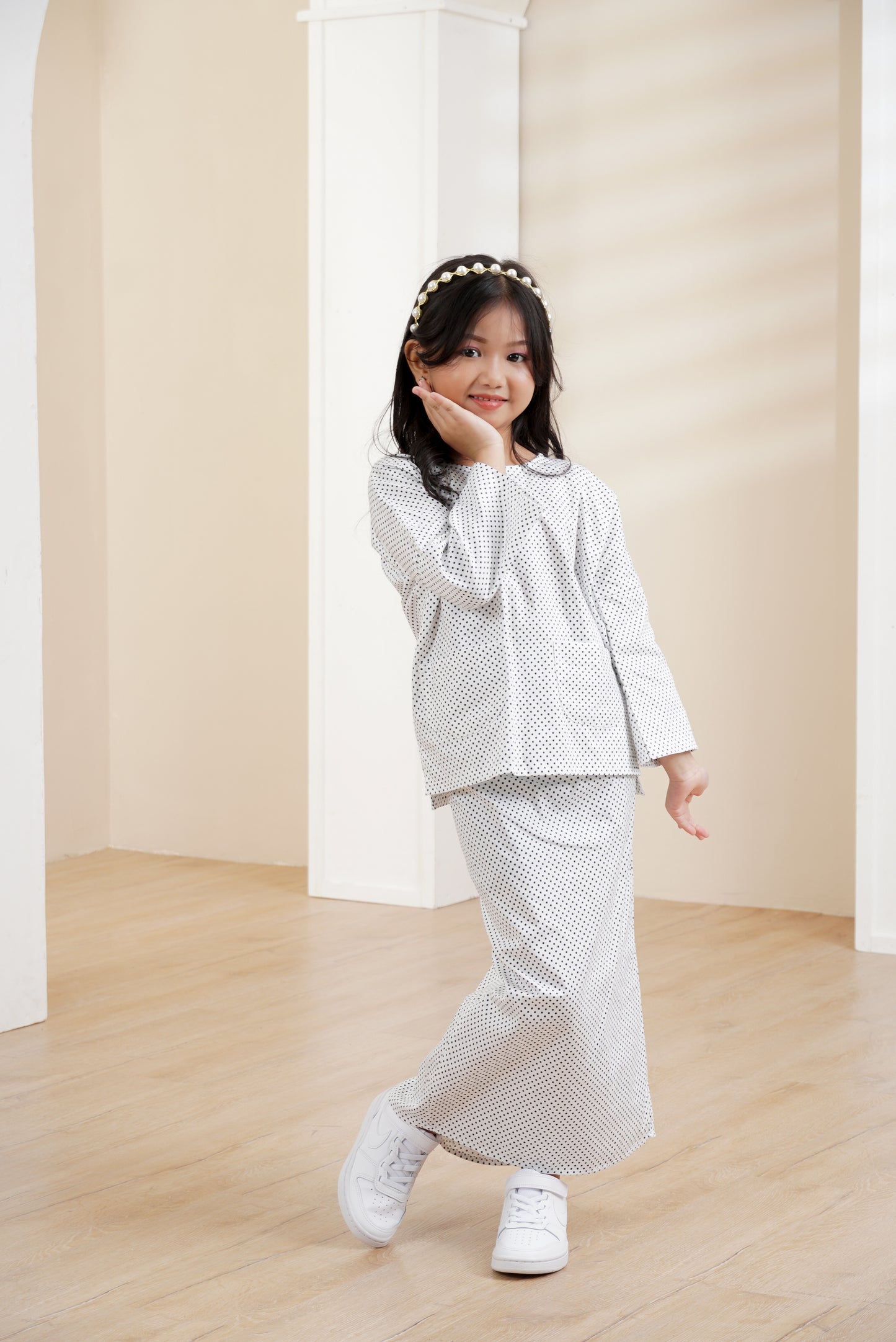 Girls Ayu Kurung 2.0 in Black/White Polka Dot (SALE!)