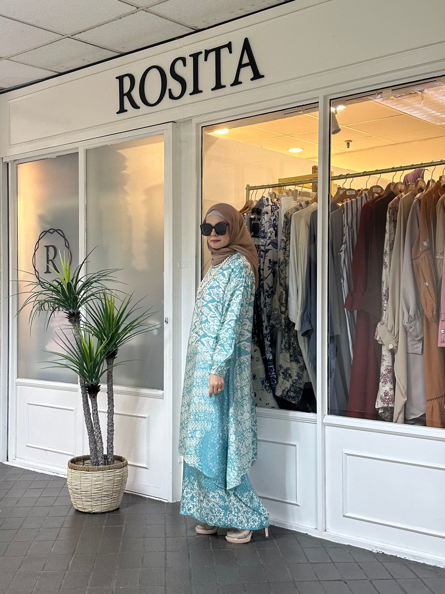 Amanda Batik Sutera Kurung Set in BK1 Turquoise (NEW!)