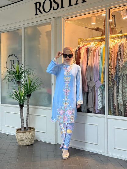 Kebaya Sulam Che Nom in Baby Blue (Early Bird Promo)