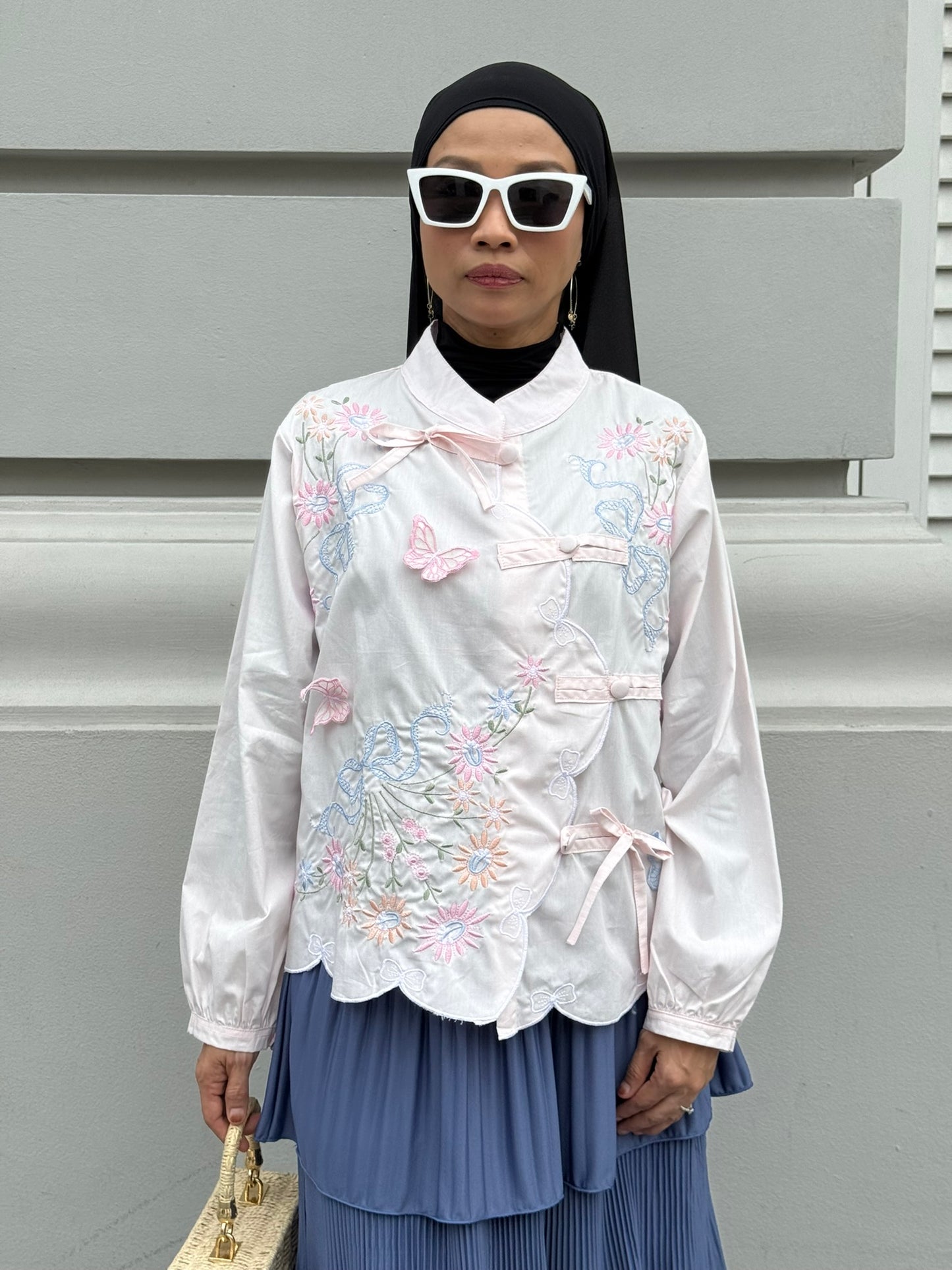 Lily Embroidery Blouse in Baby Pink (NEW!)