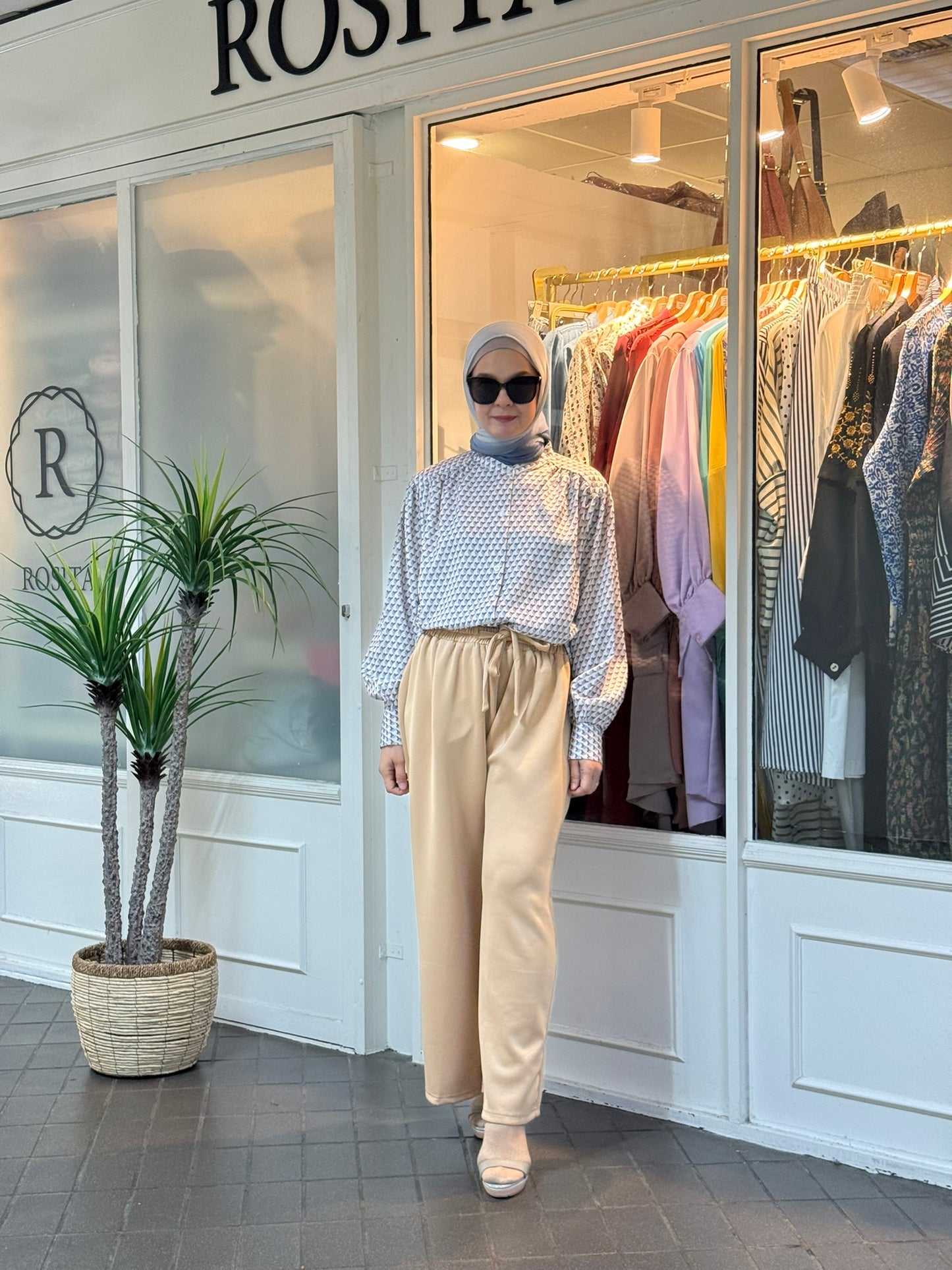 Ciara Drawstring Pants in Beige (NEW!)