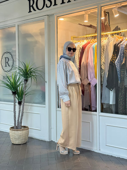 Ciara Drawstring Pants in Beige (NEW!)