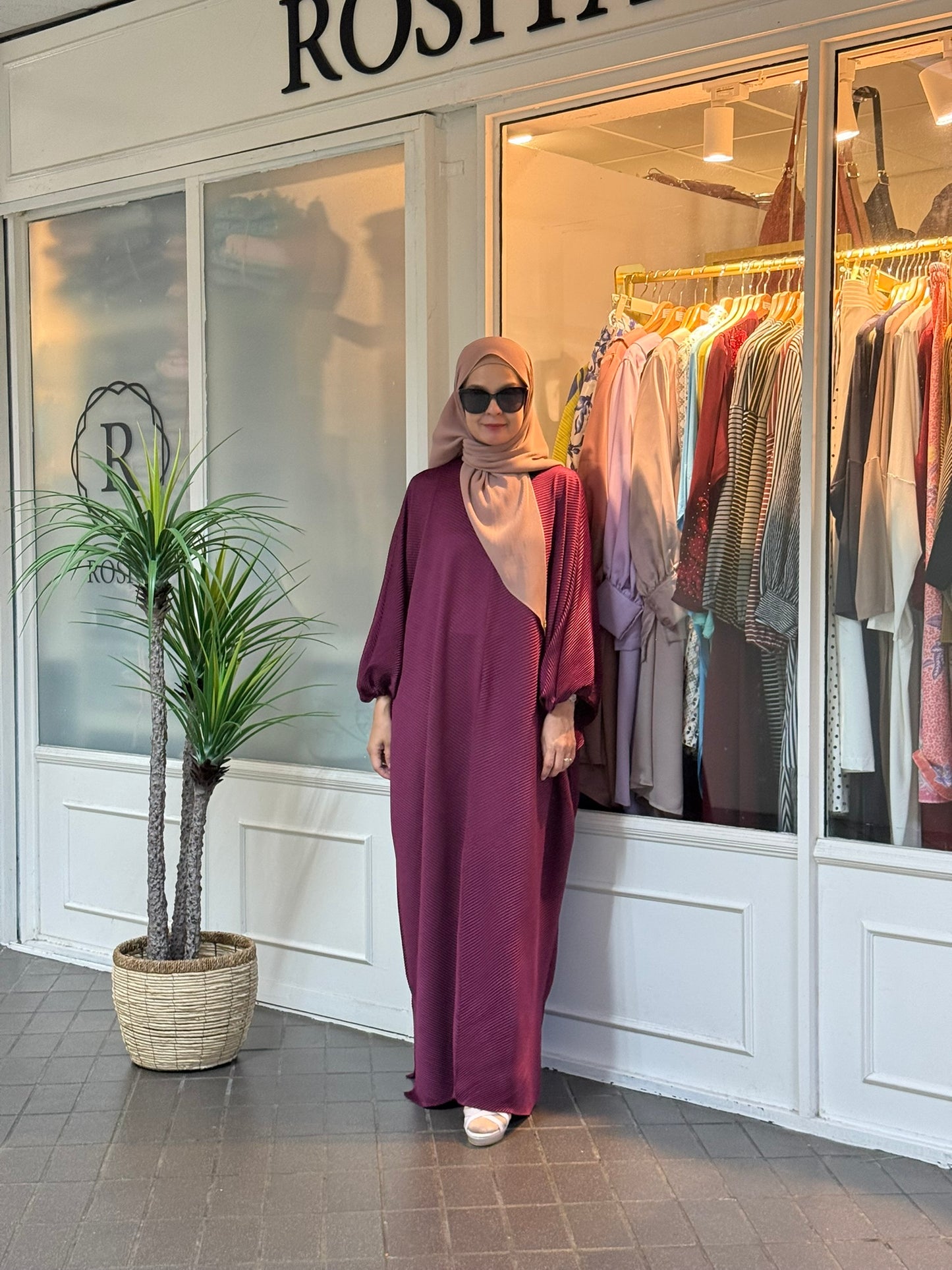 Azzahra Pleated Long Kaftan in Berry (NEW!)