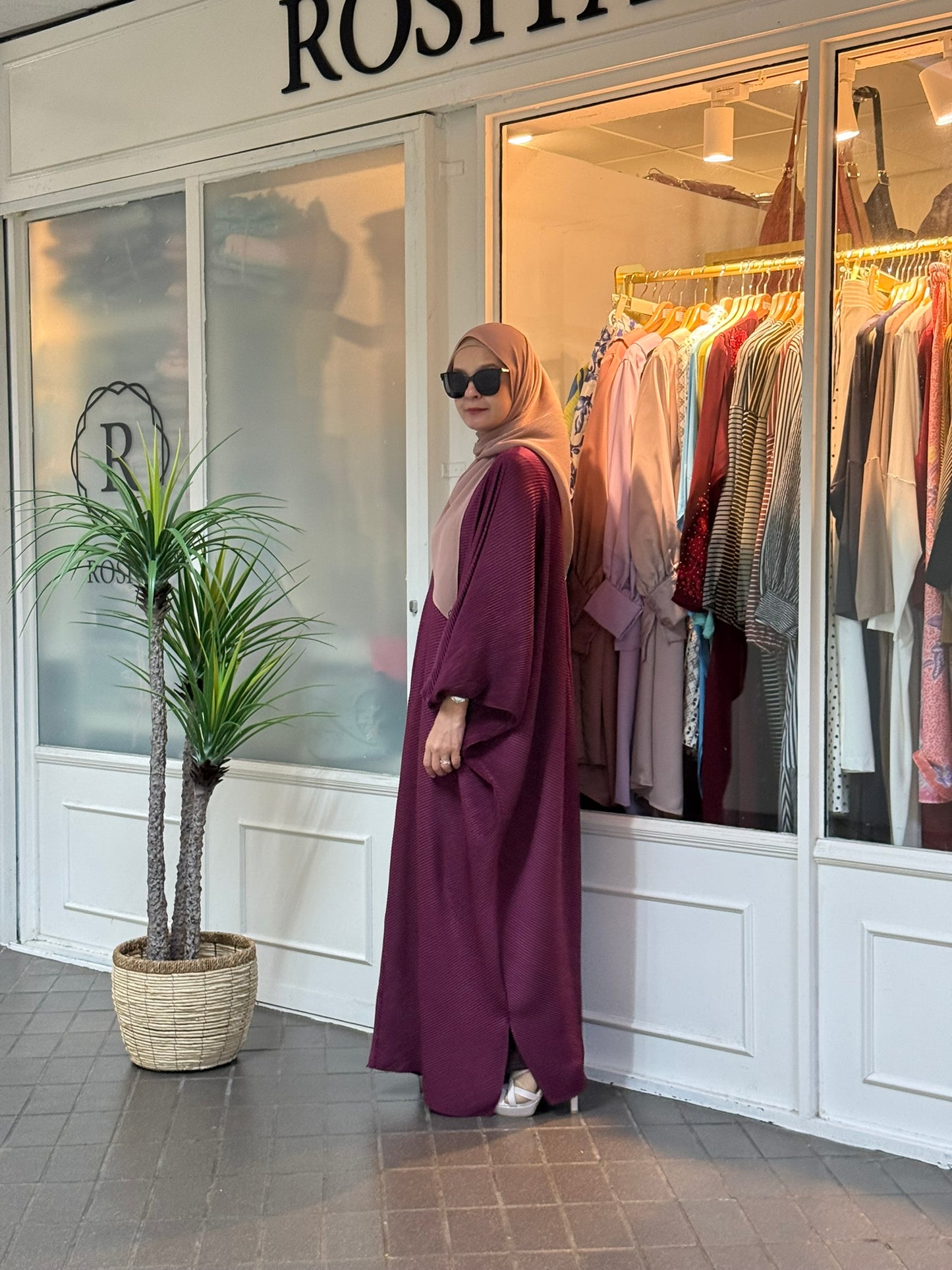 Azzahra Pleated Long Kaftan in Berry (NEW!)