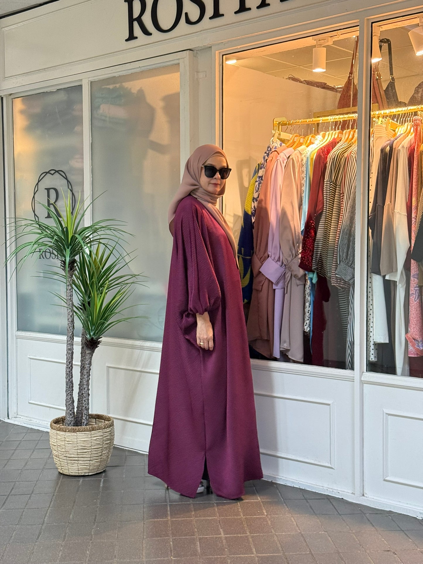 Azzahra Pleated Long Kaftan in Berry (NEW!)