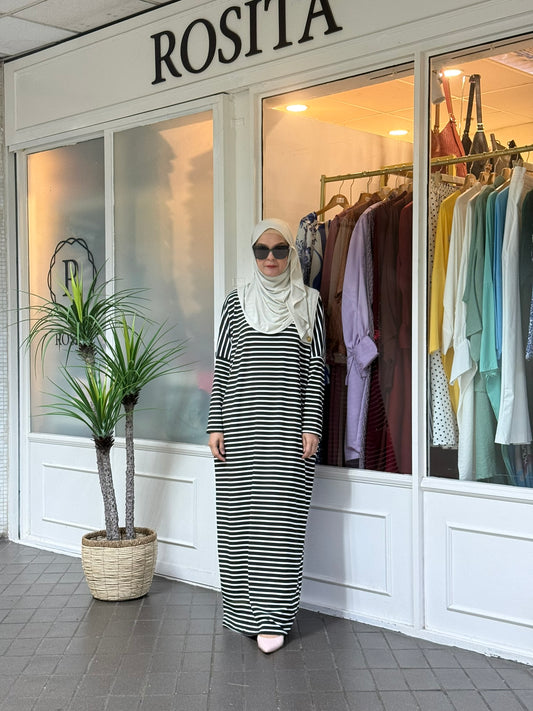 Alyssa Striped Batwing Dress in Black White (NEW!)