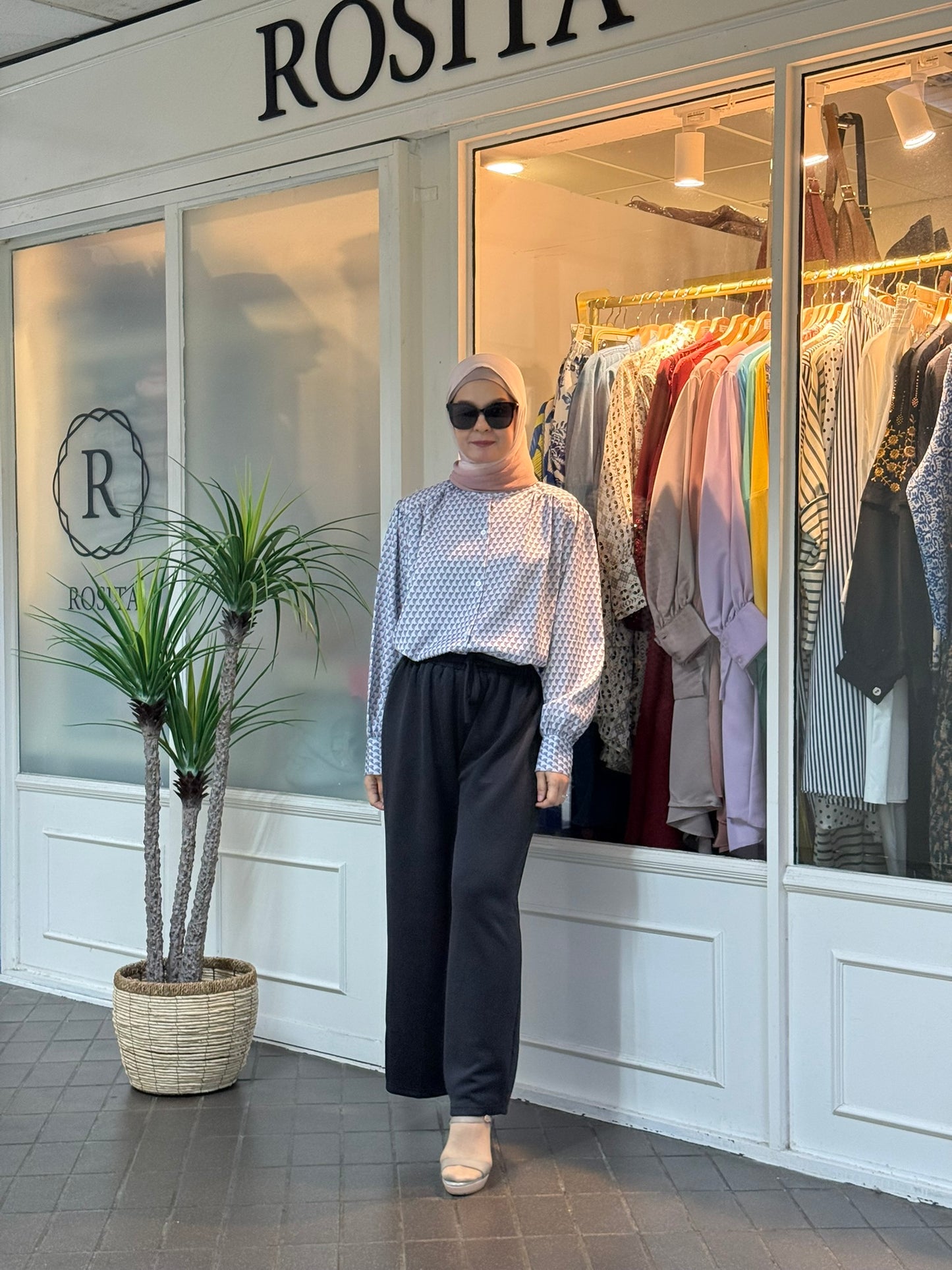 Ciara Drawstring Pants in Black (NEW!)