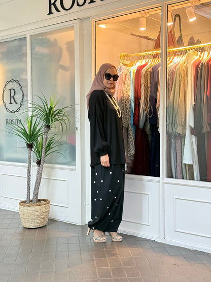 Yuki Pleated Top in Black (NEW!)