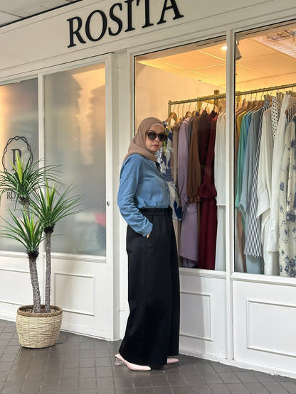 Suri Barrel Pants in Black (NEW!)