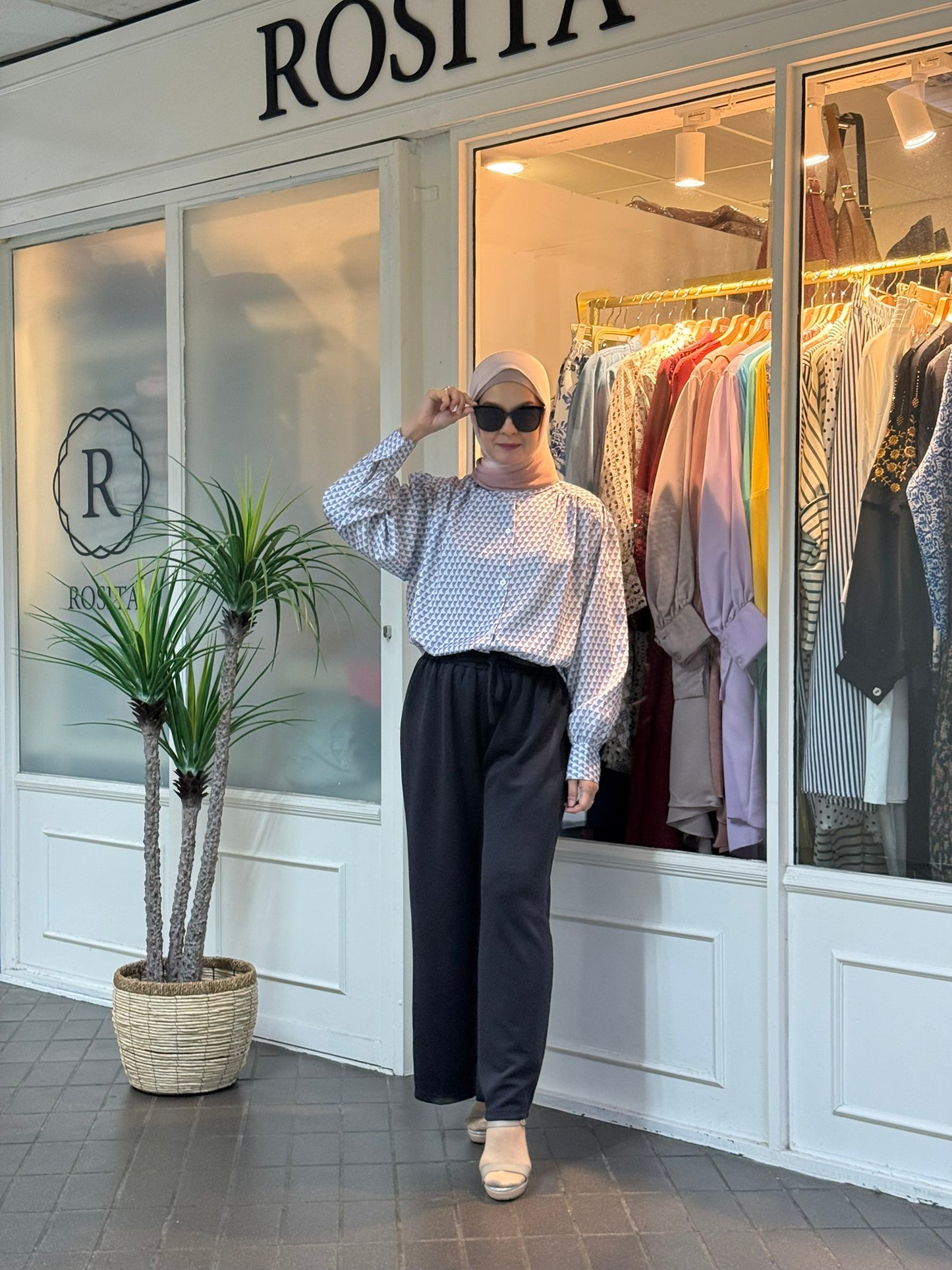 Ciara Drawstring Pants in Black (NEW!)