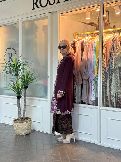 Kebaya Sulam Che Nom in Burgundy (Early Bird Promo)