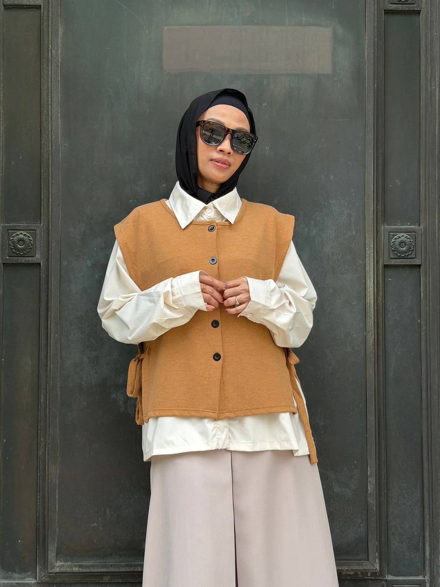 Vera Cotton Knit Vest in Caramel (NEW!)