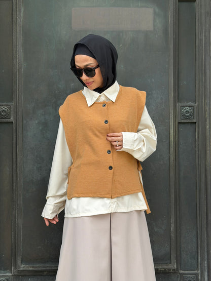 Vera Cotton Knit Vest in Caramel (NEW!)