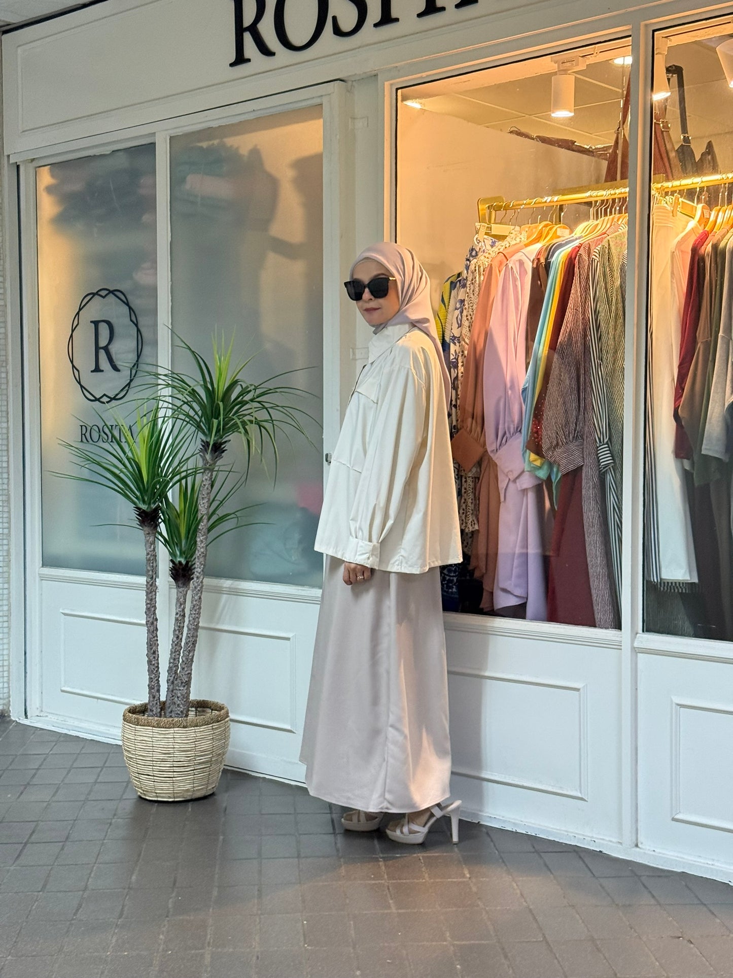 Neeja Blouse with Pocket in Cream (NEW!)