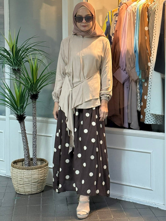 Emma Polka Dot Co-Ord Set in Dark Brown (NEW!)