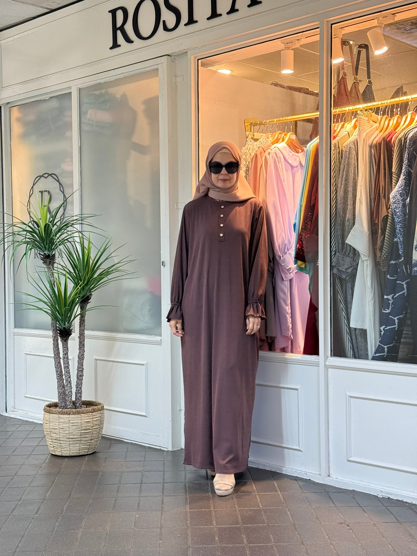 Aika Button Flounce Sleeve Dress in Dark Brown (NEW!)