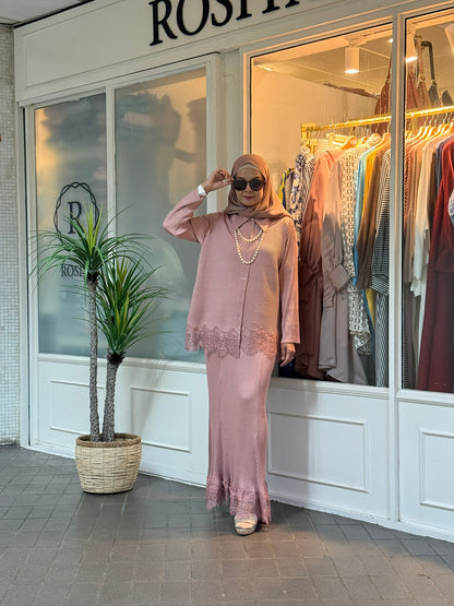 Sonia Pleated Skirt Set in Dusty Pink (NEW!)