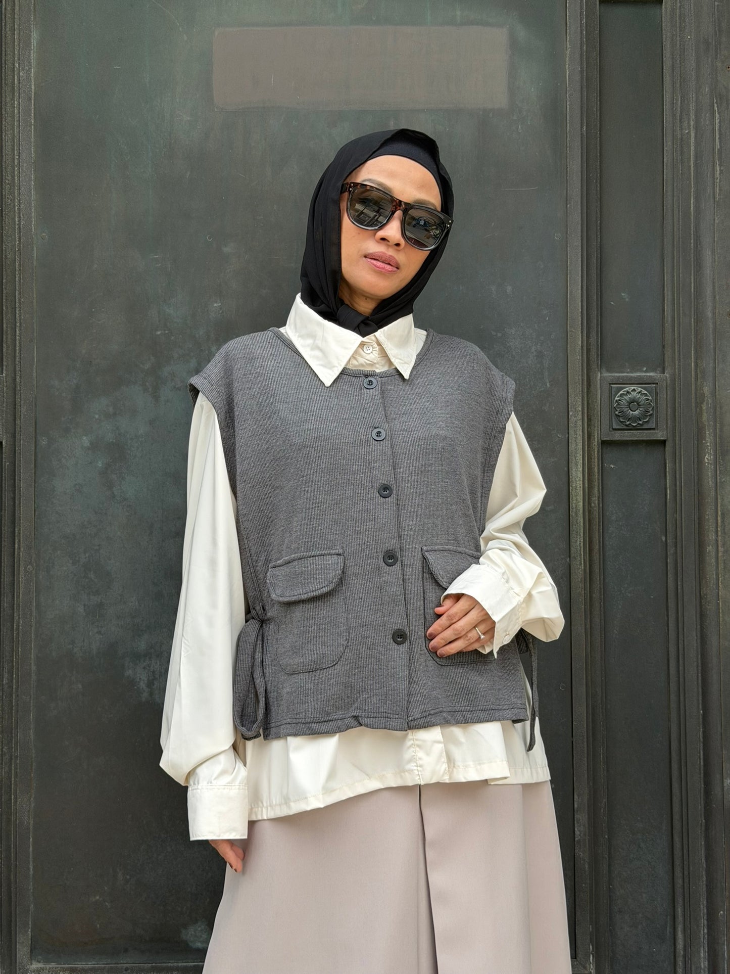 Vera Cotton Knit Vest in Grey (NEW!)
