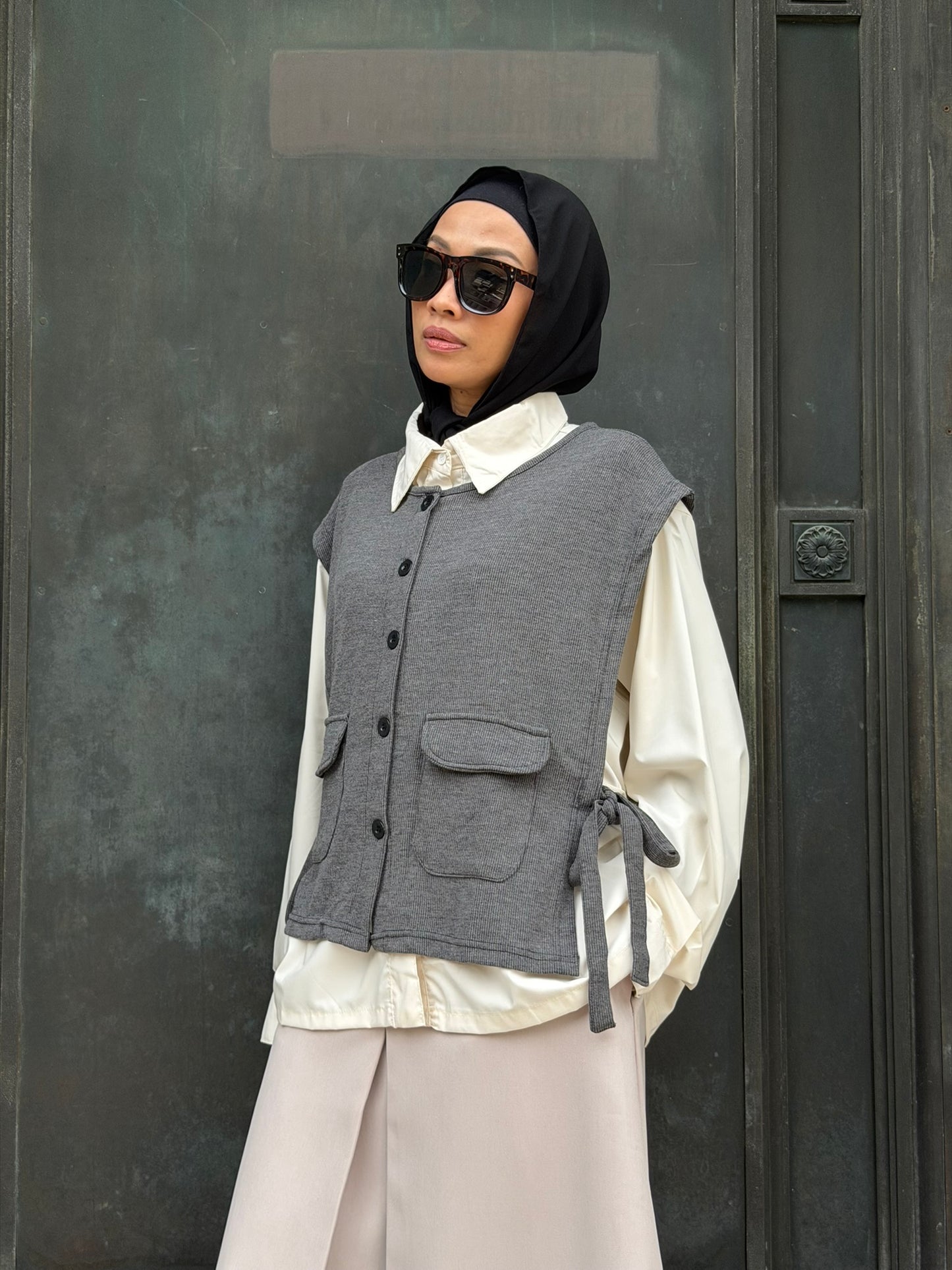 Vera Cotton Knit Vest in Grey (NEW!)