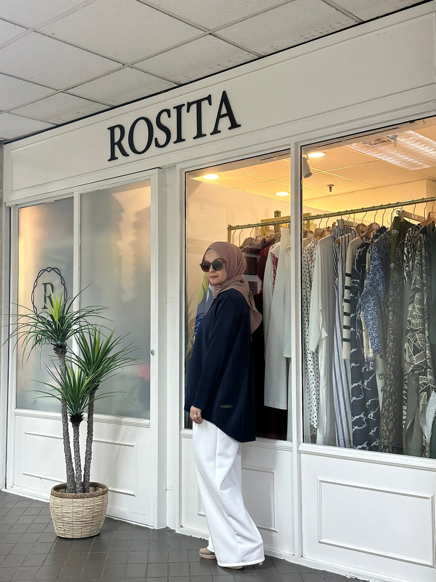 Veena Hi-Lo Pleated Top in Navy (NEW!)