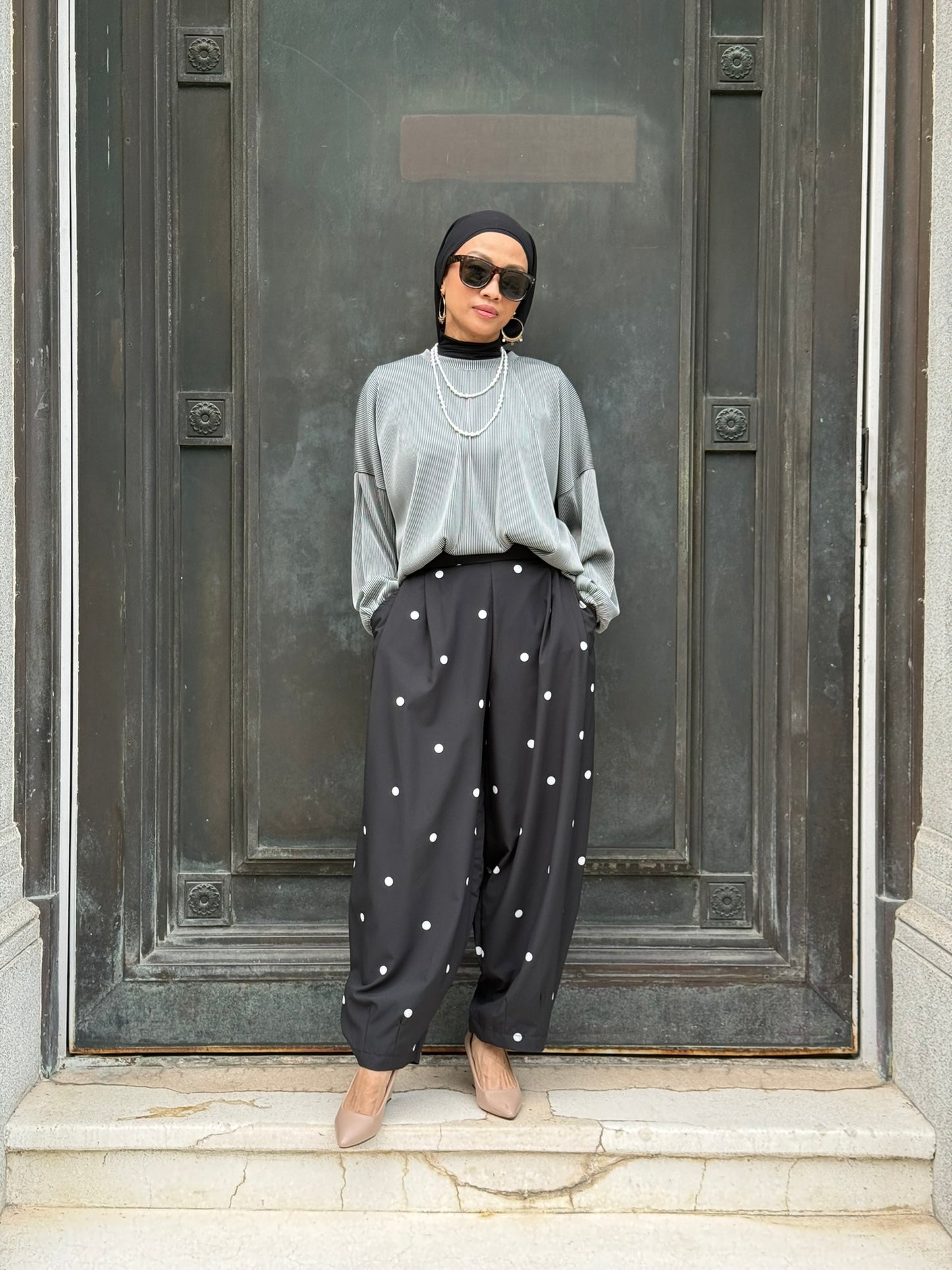 Hera Barrel Polkadot Pants in Black (NEW!)