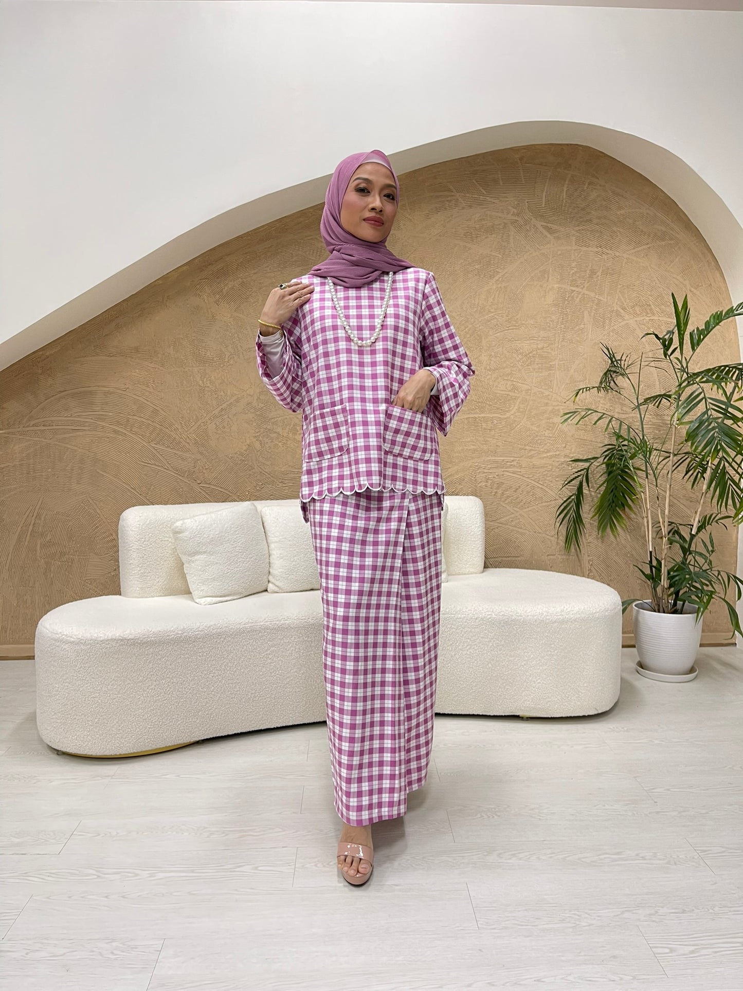 Ladies Embun Kurung Kedah in Checkered Rose Pink (NEW!)