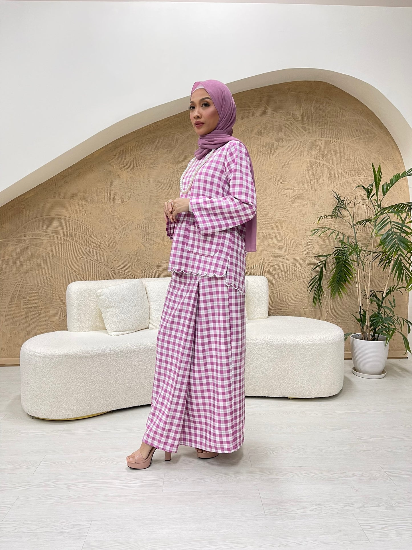 Ladies Embun Kurung Kedah in Checkered Rose Pink (NEW!)