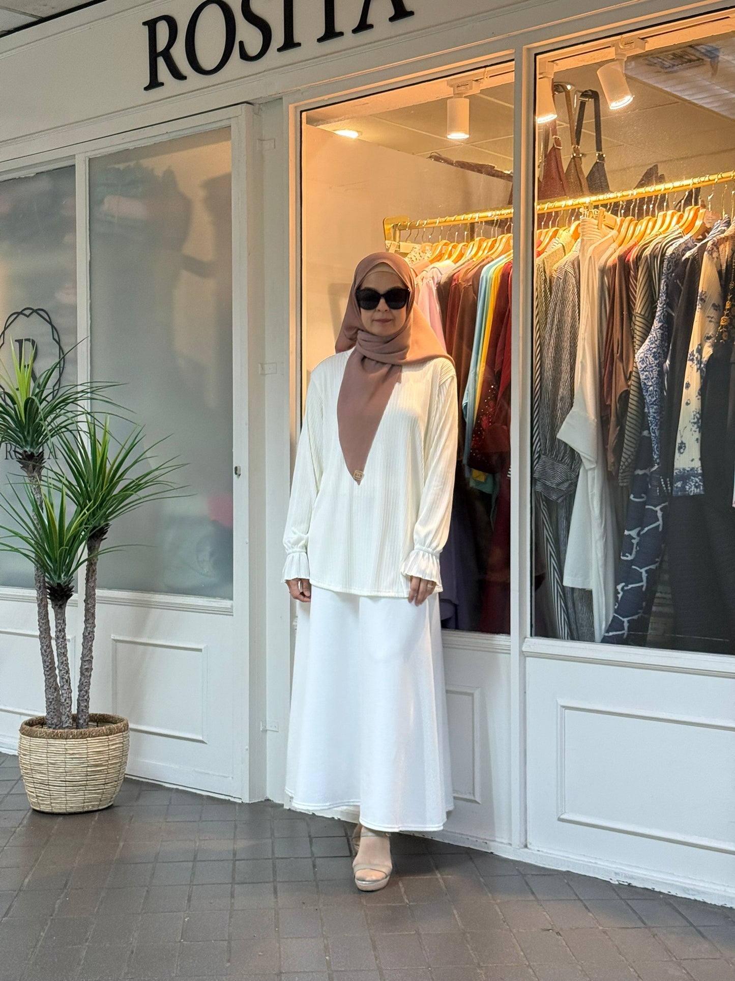 Reika Flounce Sleeves Top in Ivory White (NEW!)