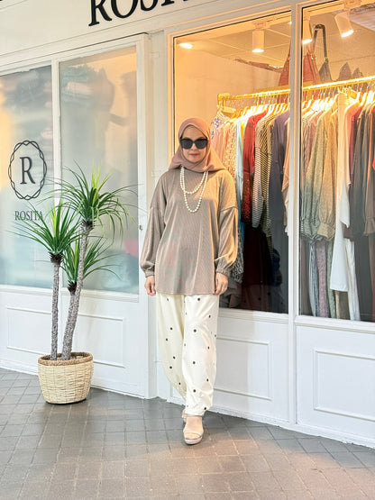 Yuki Pleated Top in Latte (NEW!)