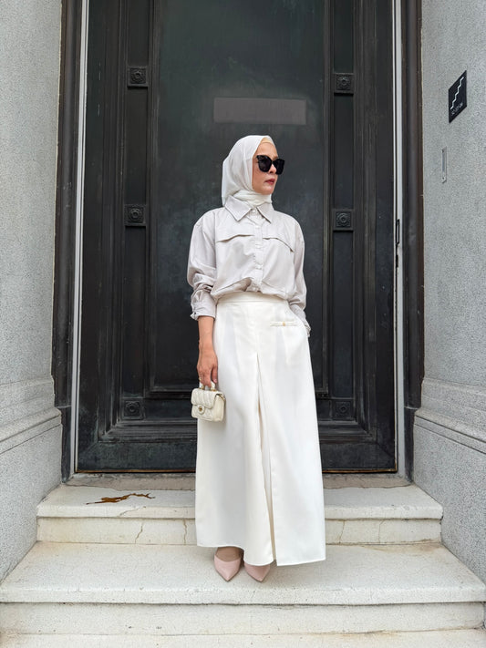 Neeja Blouse with Pocket in Light Taupe (NEW!)