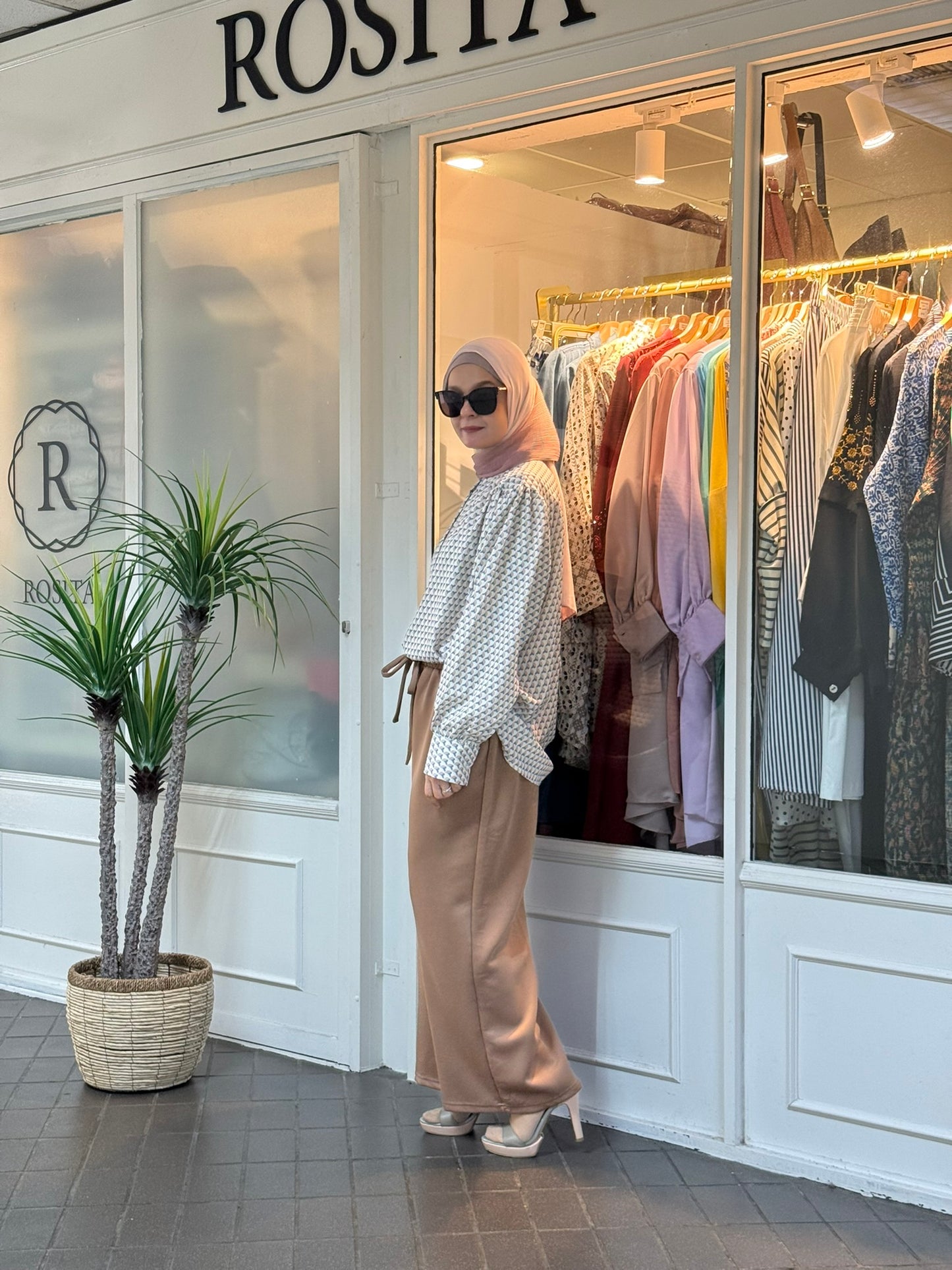 Ciara Drawstring Pants in Milo (NEW!)