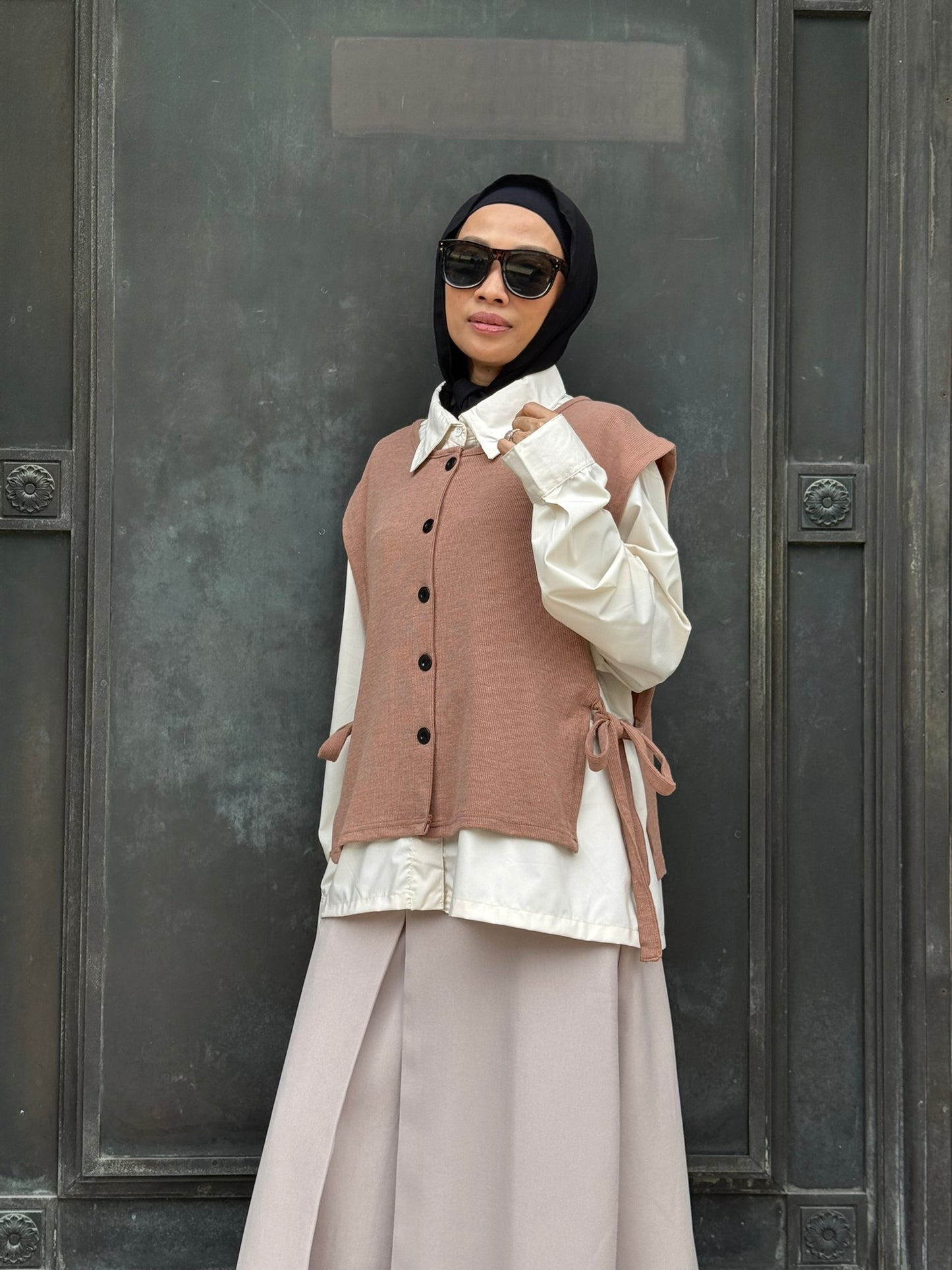 Vera Cotton Knit Vest in Milo (NEW!)