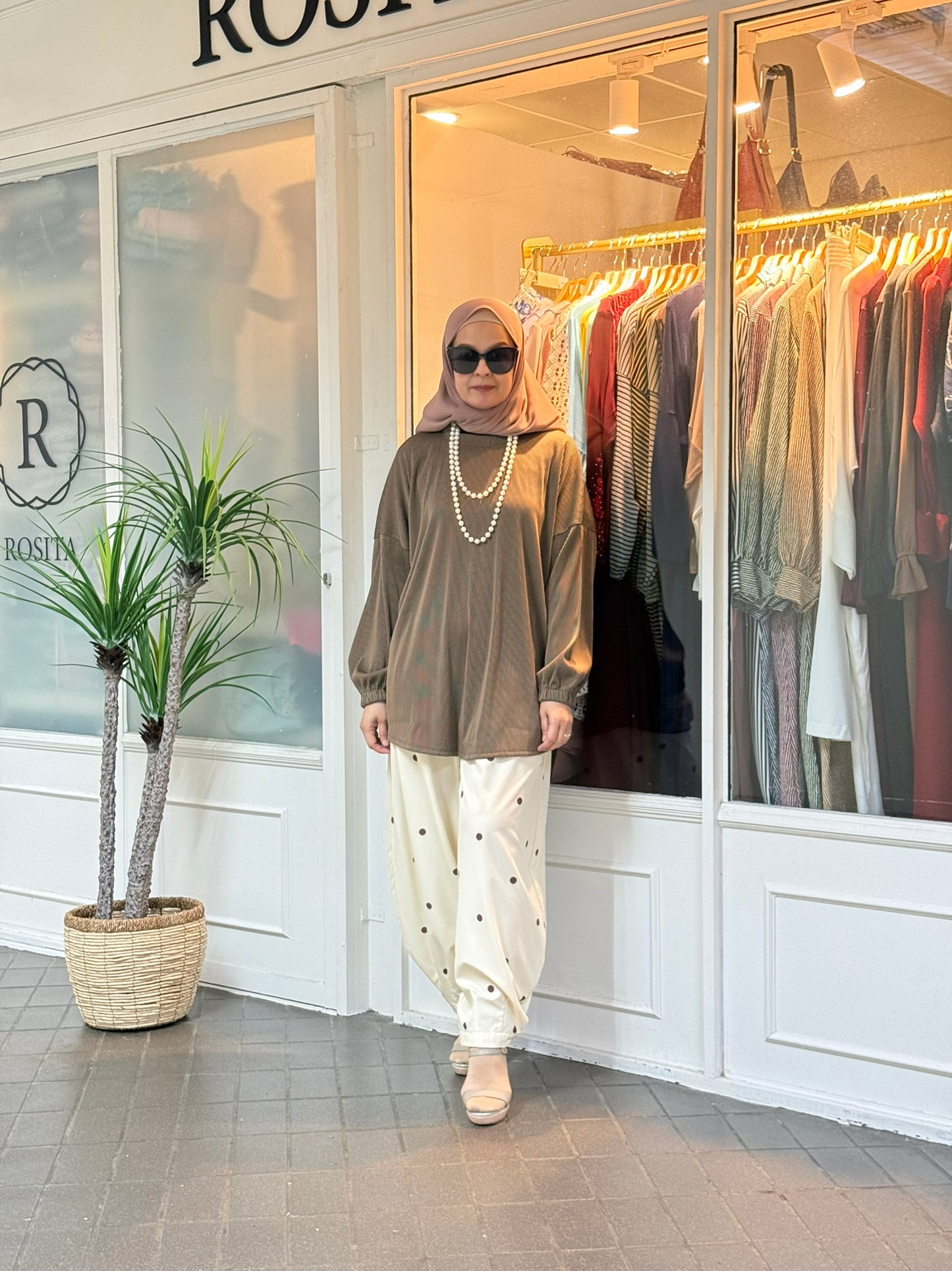 Yuki Pleated Top in Mocha (NEW!)
